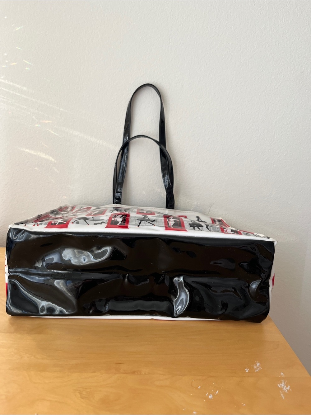 Harrods Red and Black London Phone Booth Pattern Tote - Picture 9 of 13